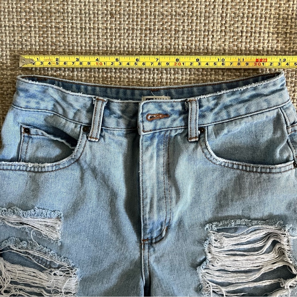 Billabong Hi-Rise Distressed Denim Shorts - Picture 6 of 6